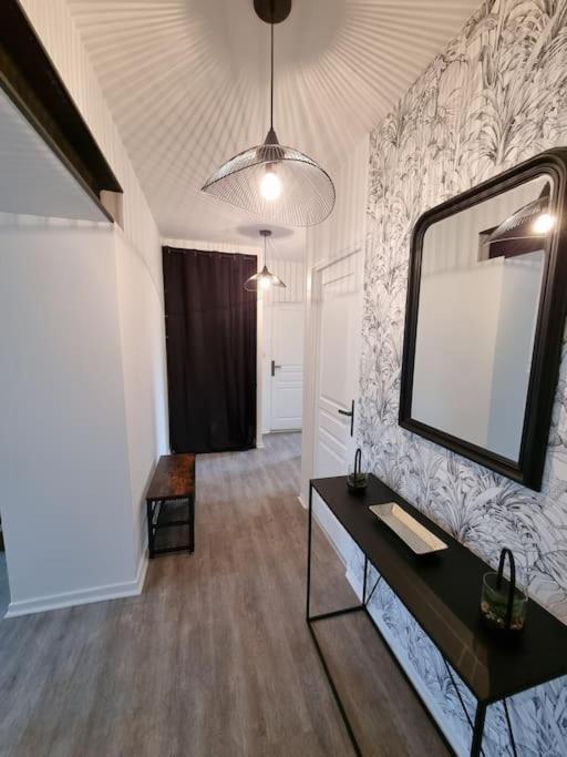 Appartement Jungle- Hypercentre -Charleville Exterior photo
